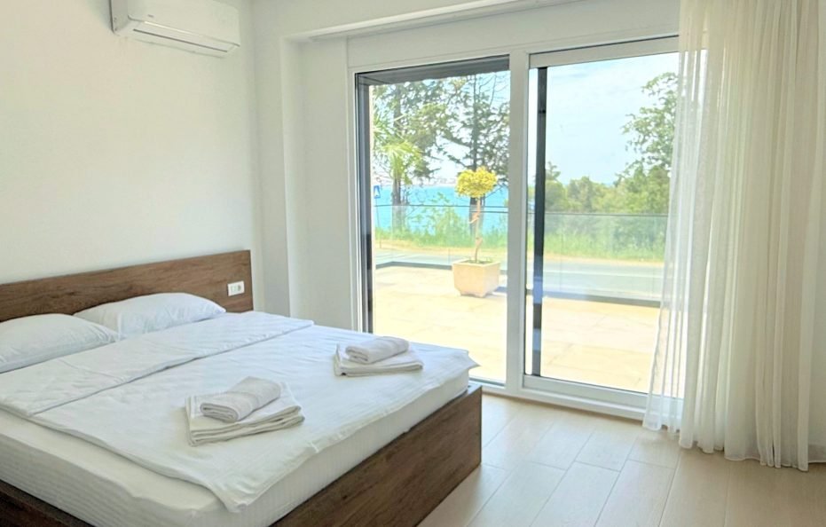 Susanj Residence Einzimmer-Apartment mit Meerblick