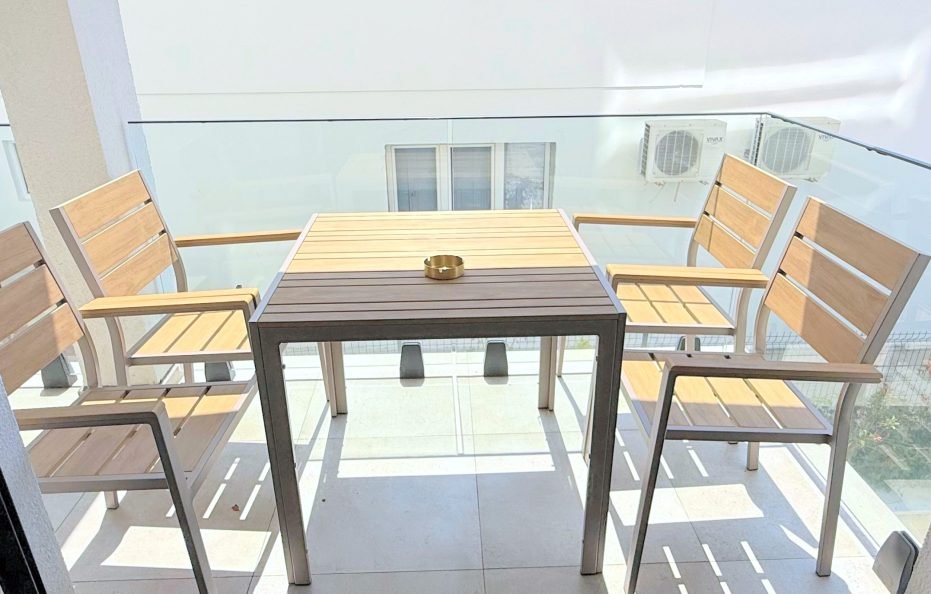 Susanj Residence Dreizimmer-Apartment mit Meerblick Ap. 12