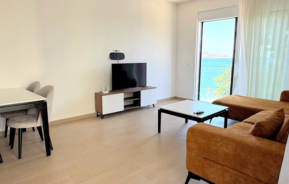 Susanj Residence Zweizimmer-Apartment mit Meerblick Ap. 3