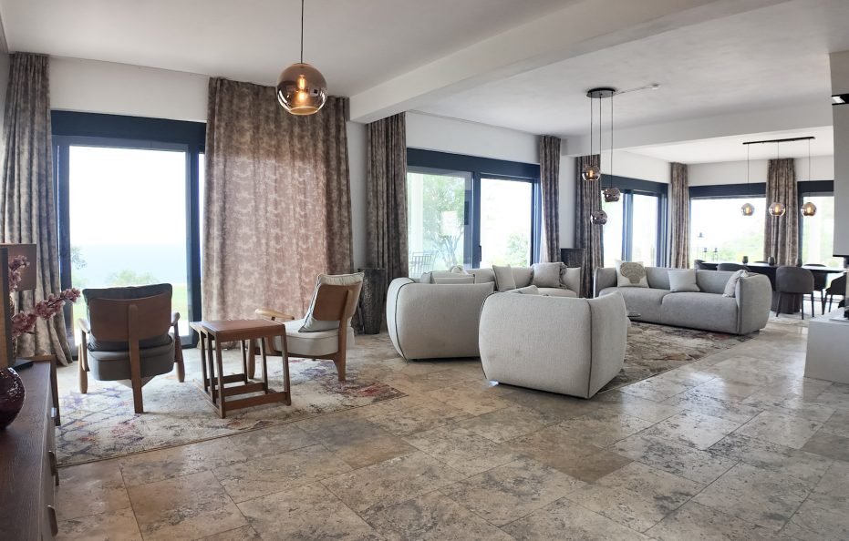 Luxusvilla in Dobra Voda mit privatem Pool und Meerblick