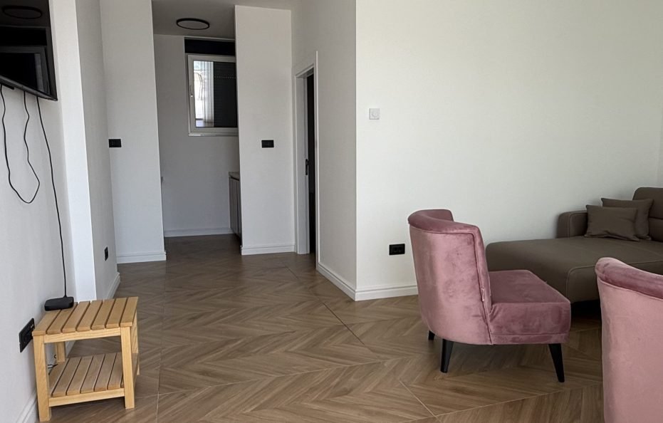 Penthouse-Wohnung mit Rooftop-Pool und Meerblick