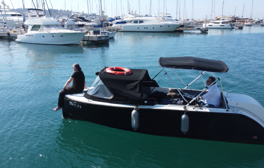 Private Bootstour mit Skipper in Bar Montenegro